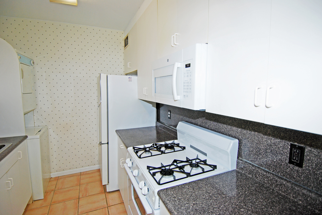 North Shore Towers apt.