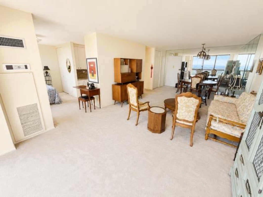 North Shore Towers Apt.