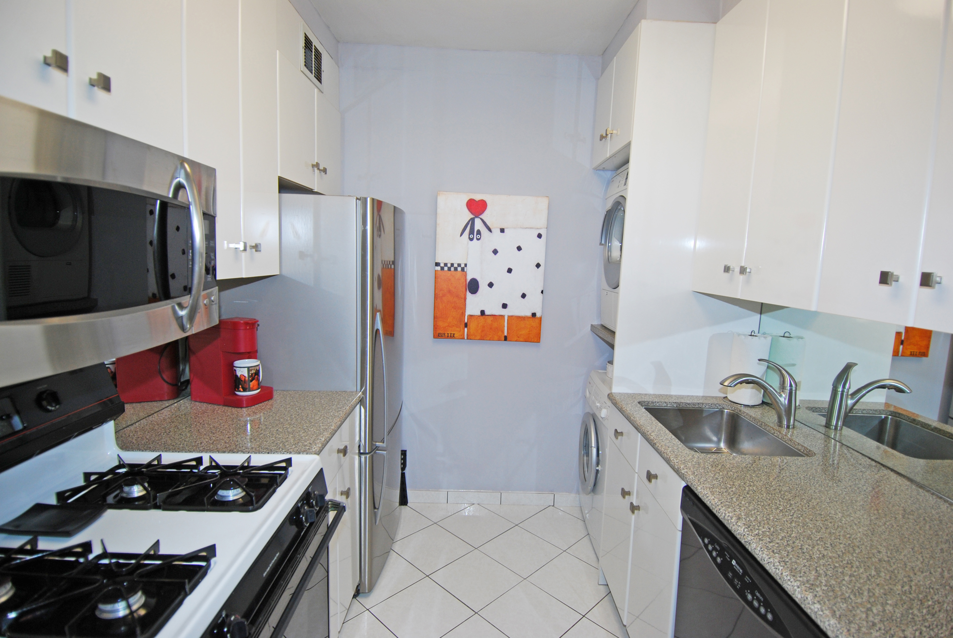 North Shore Towers 1 Bedroom Apartment