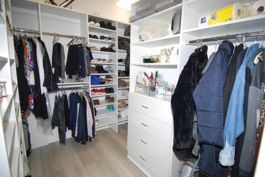 North Shore Towers Apt.