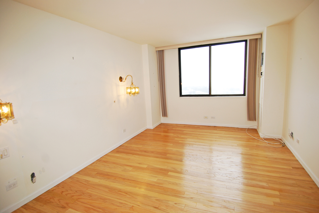 North Shore Towers apt.