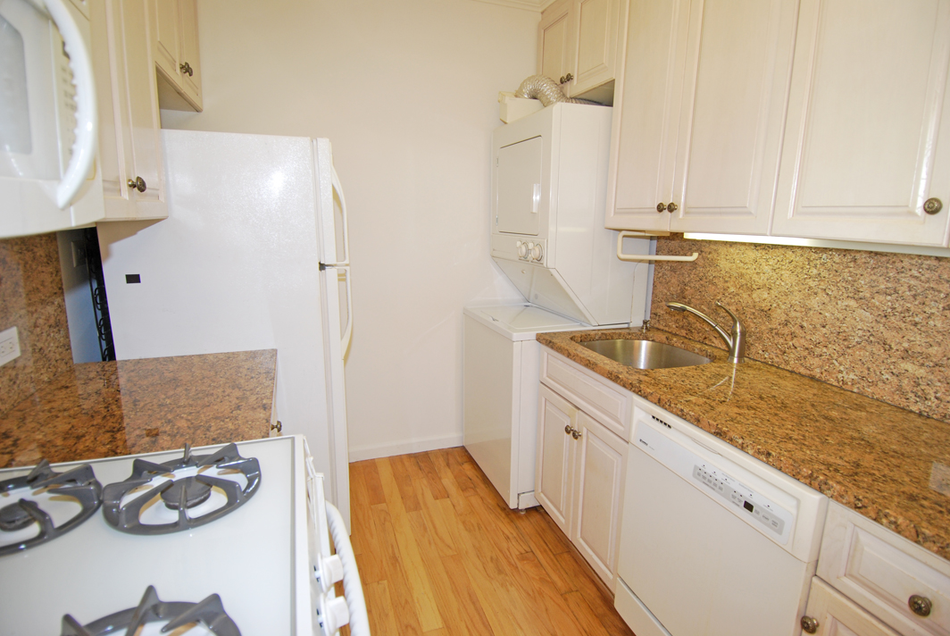 North Shore Towers apt.