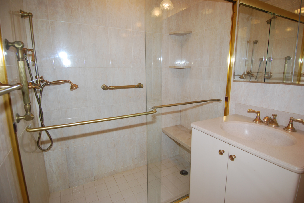 North Shore Towers apt.