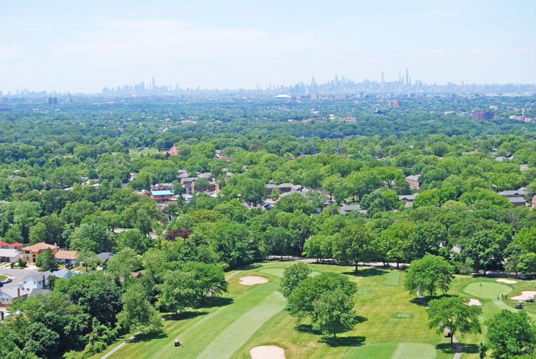 North Shore Towers 1 Bedroom Apartment