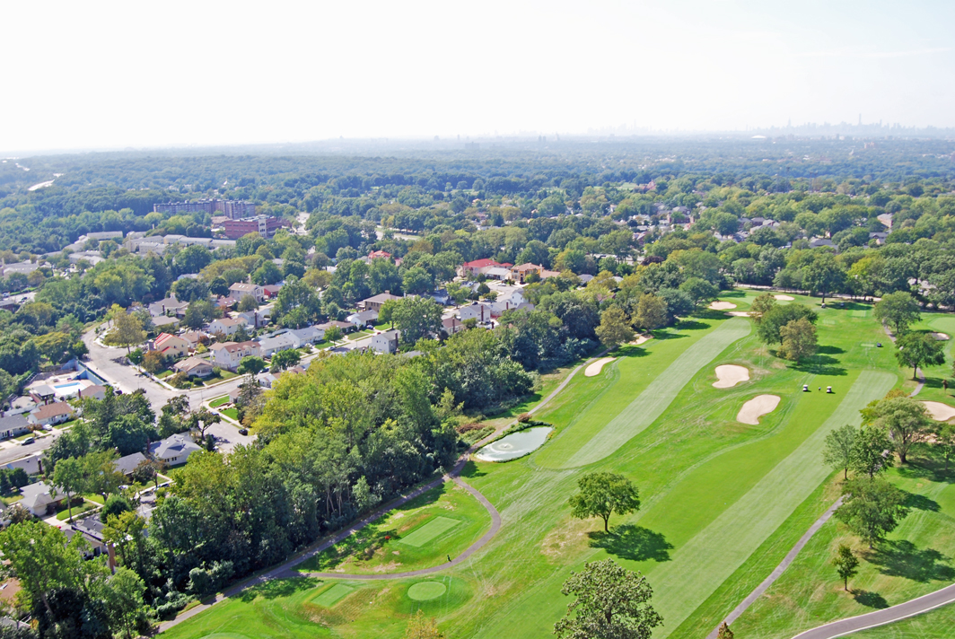 North Shore Towers 1 Bedroom Apartment