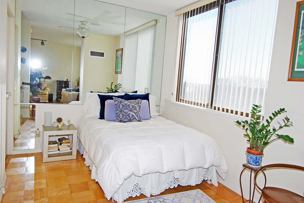 North Shore Towers Studio Apartment