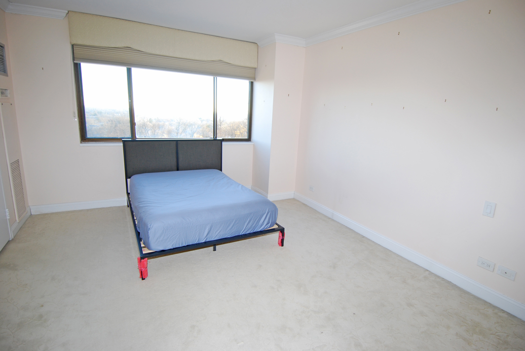 North Shore Towers Apartment