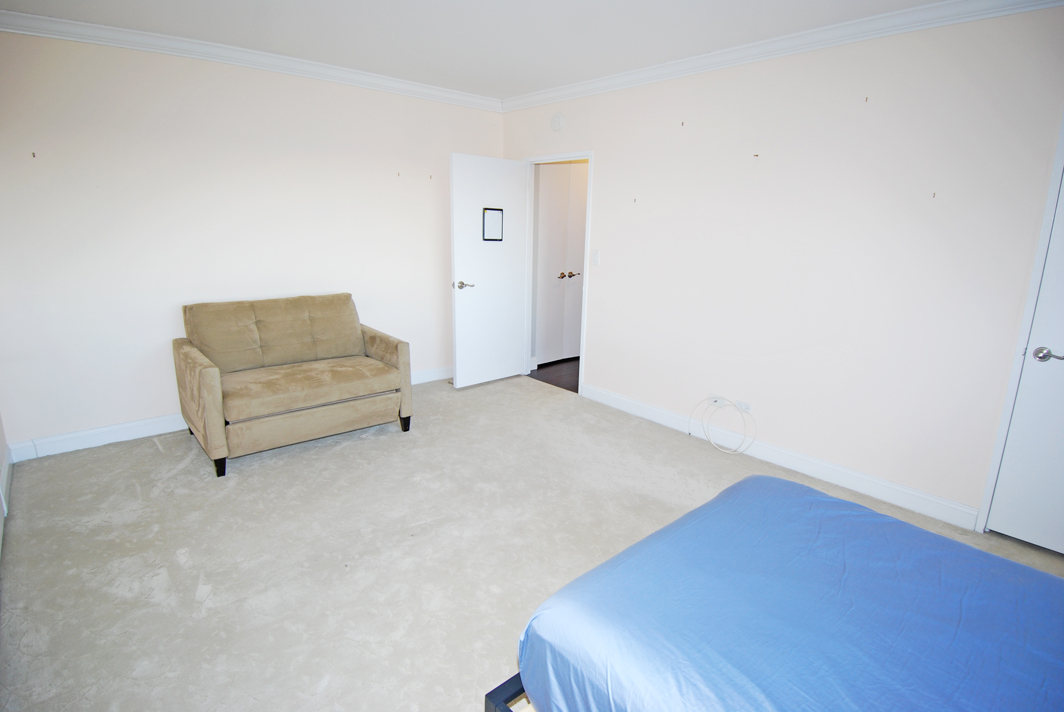 North Shore Towers Apartment