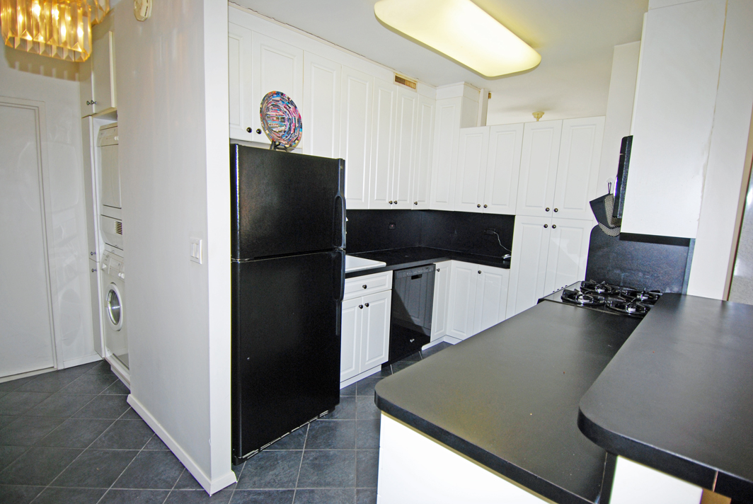 North Shore Towers Studio Apartment