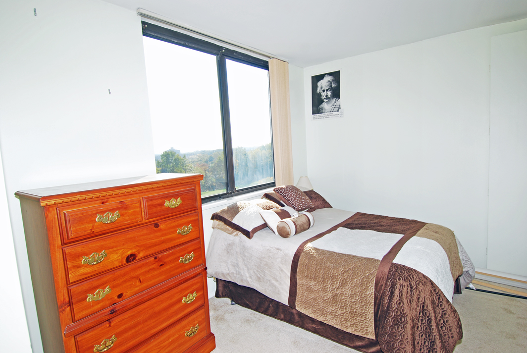 North Shore Towers Apartment