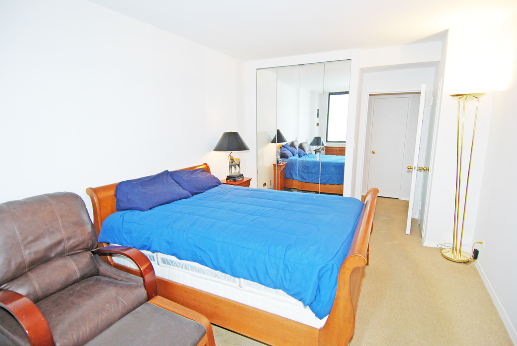 North Shore Towers 1 Bedroom Apartment