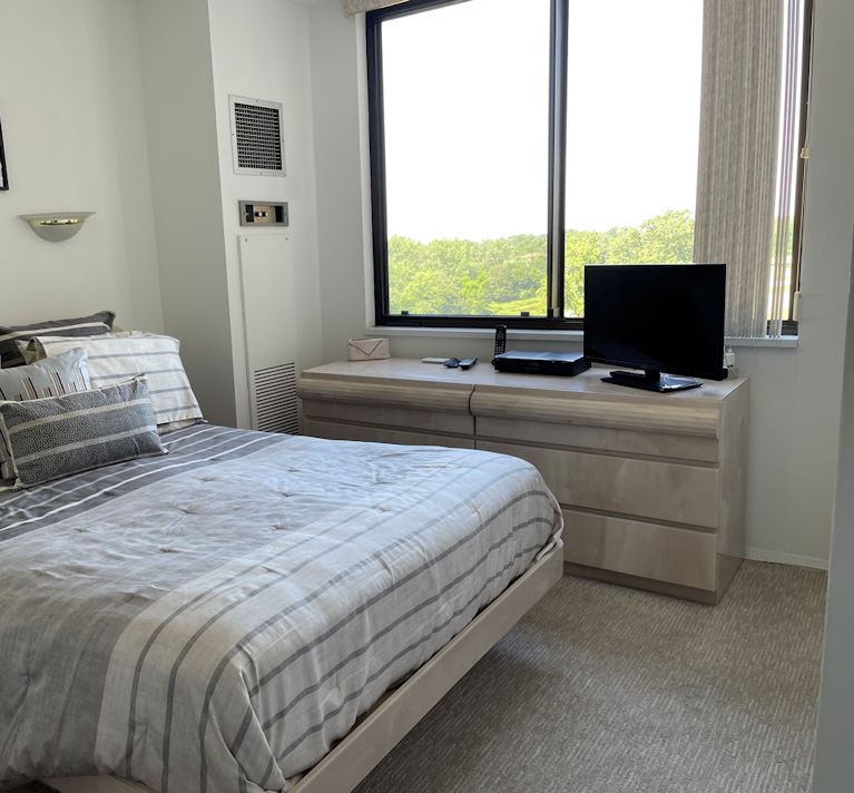 North Shore Towers Studio Apartment