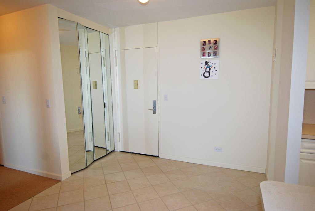 North Shore Towers 1 bedroom   Apartment