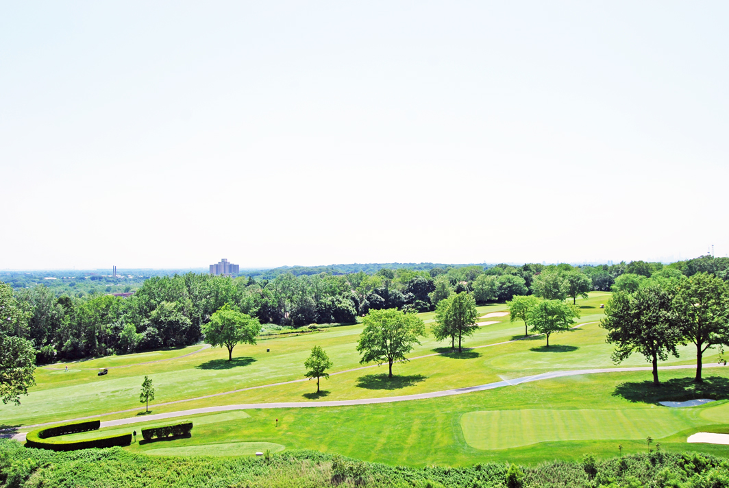 North Shore Towers Studio Apartment