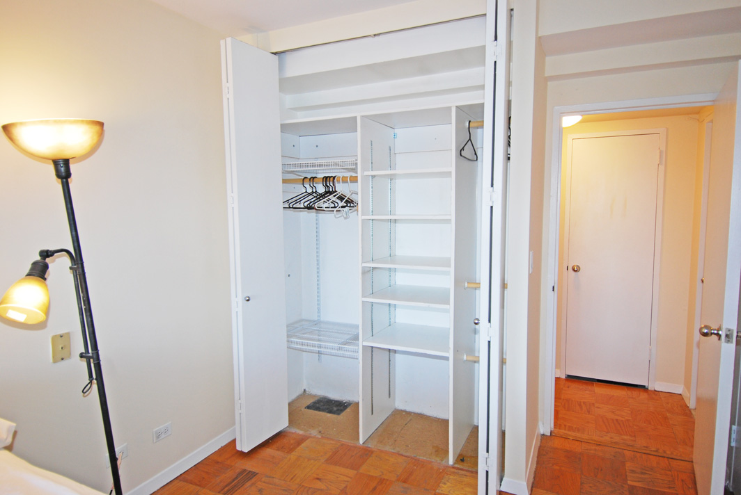 North Shore Towers 1 Bedroom Apartment