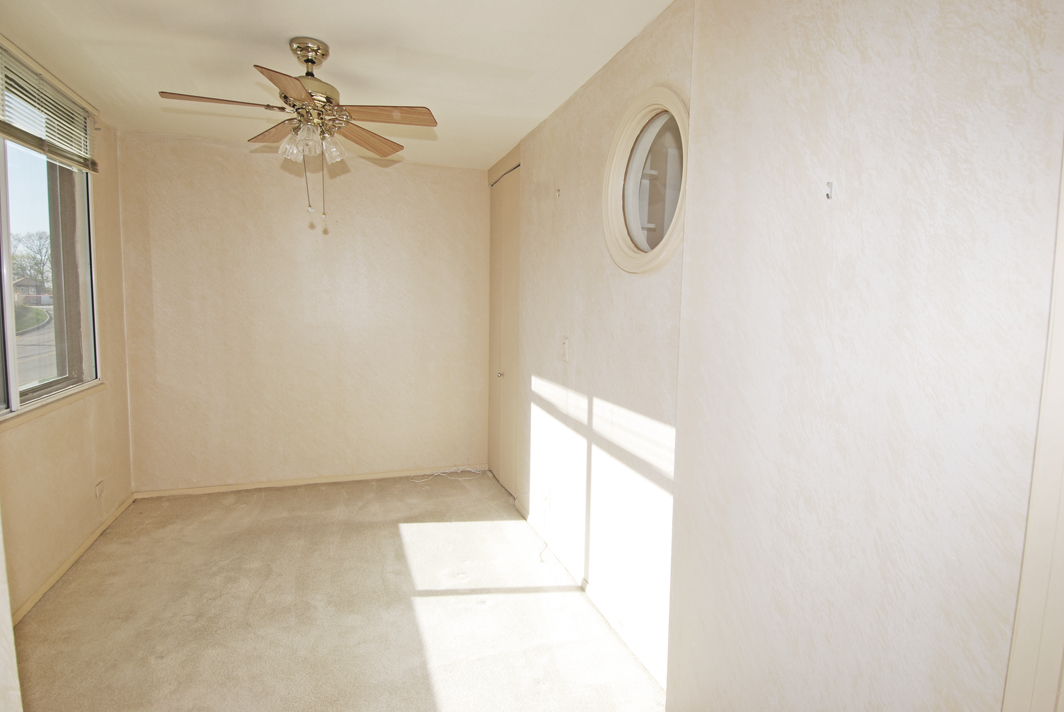 North Shore Towers Studio Apartment