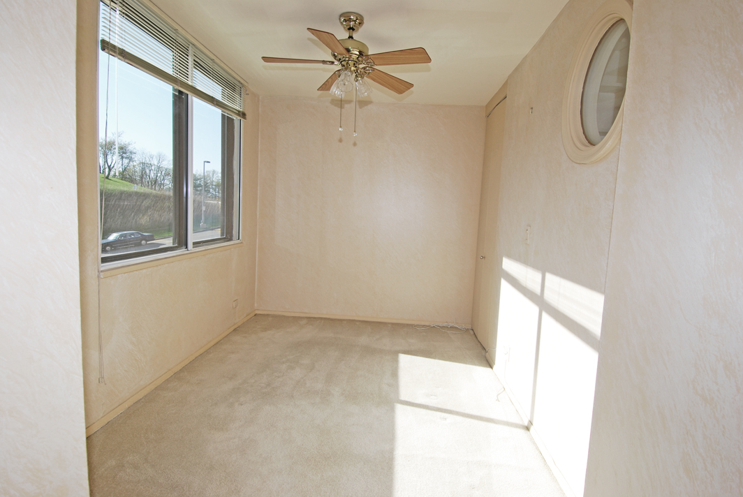 North Shore Towers Studio Apartment