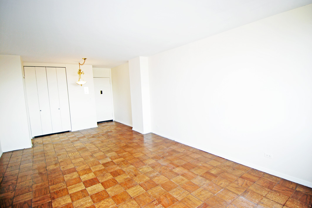 North Shore Towers Studio Apartment