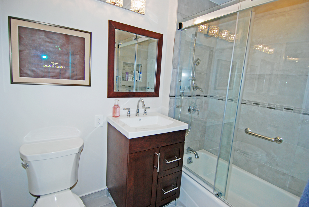 North Shore Towers 1 Bedroom Apartment