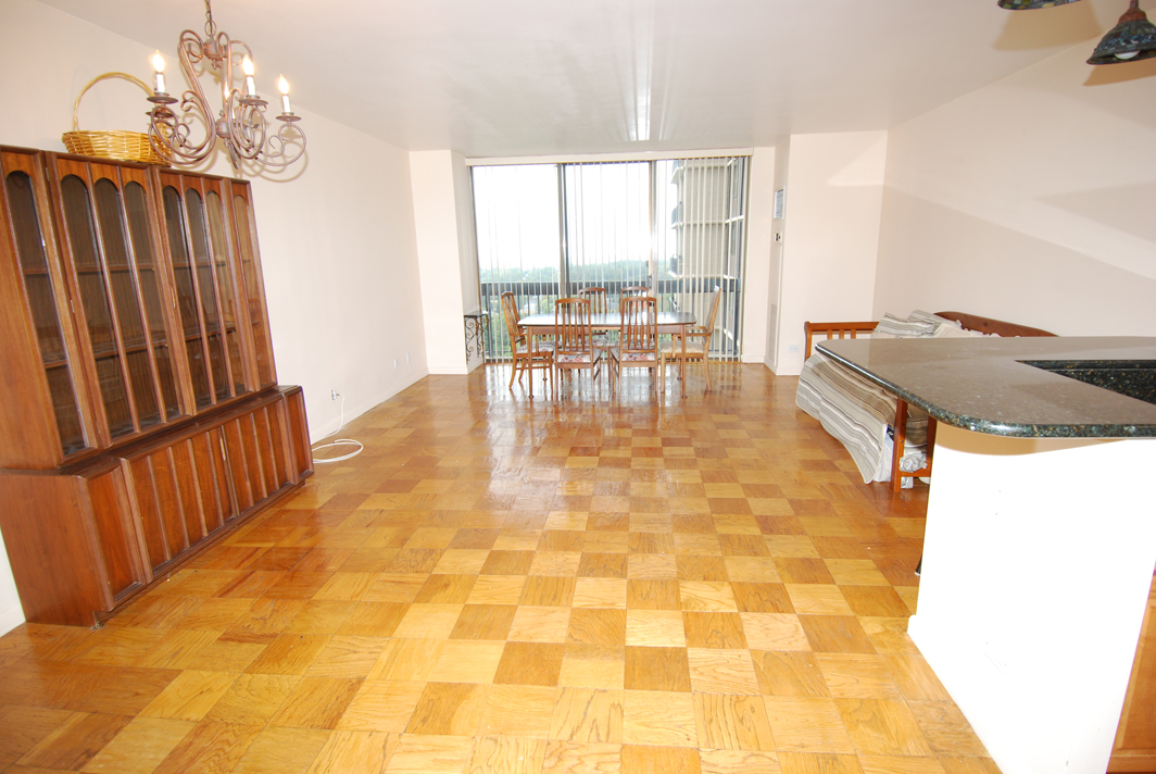 North Shore Towers 1 Bedroom Apartment