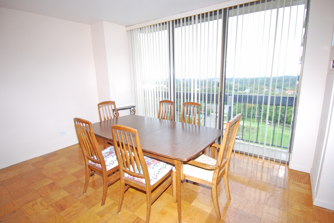 North Shore Towers 1 Bedroom Apartment