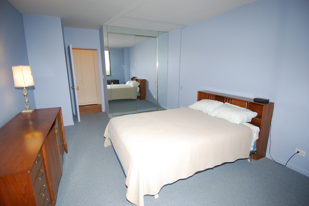 North Shore Towers 1 Bedroom Apartment