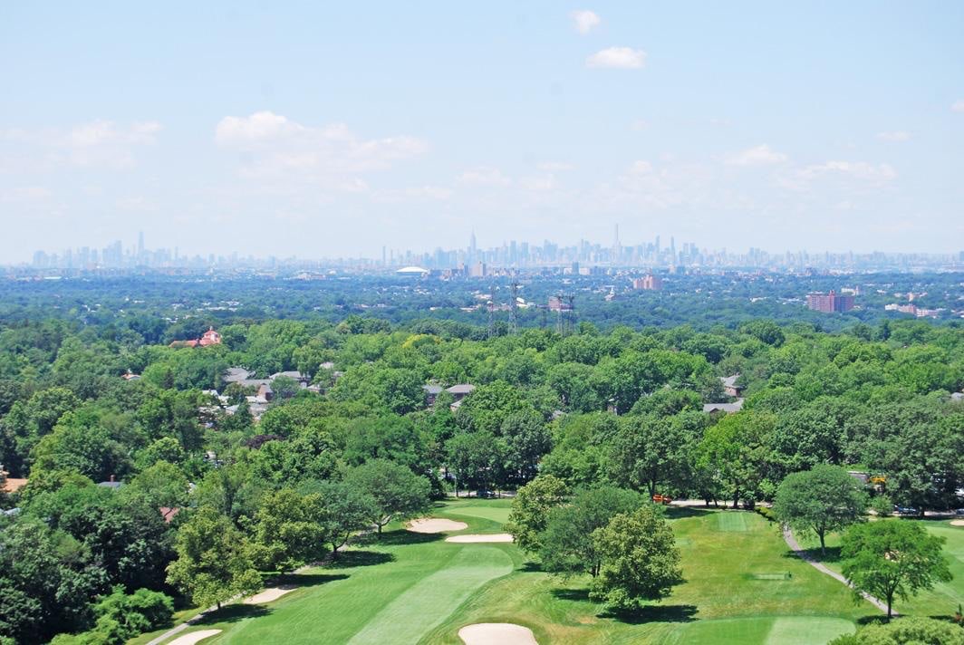 North Shore Towers Apt.