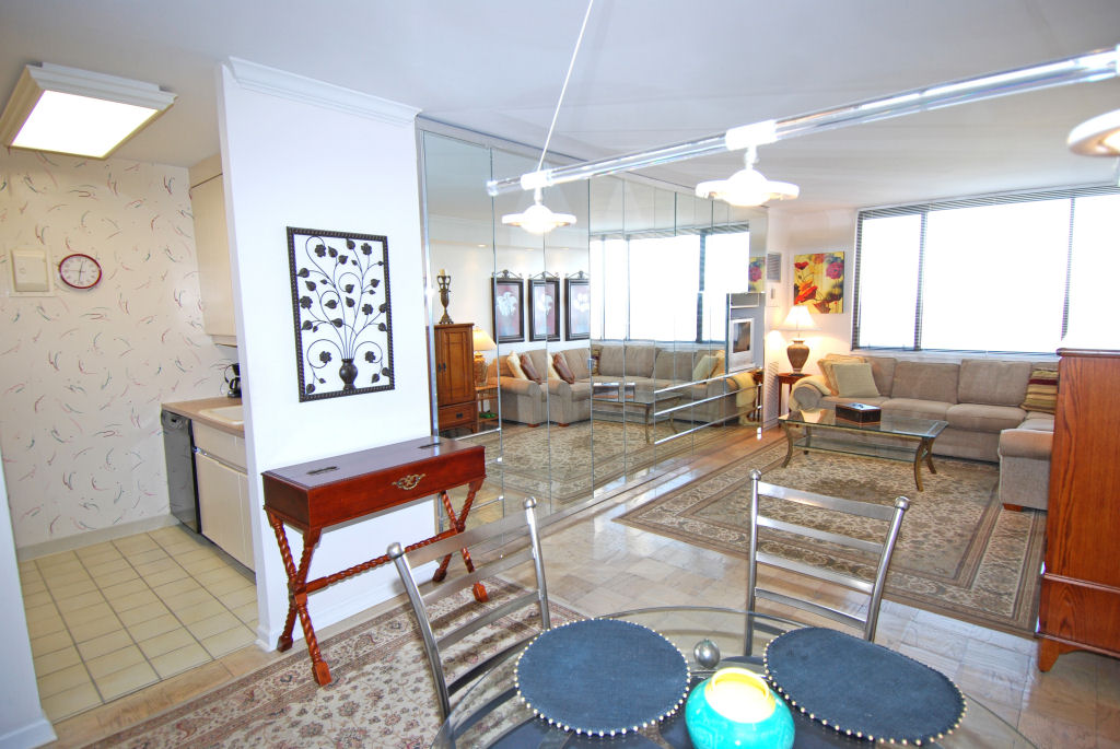 North Shore Towers Studio Apartment