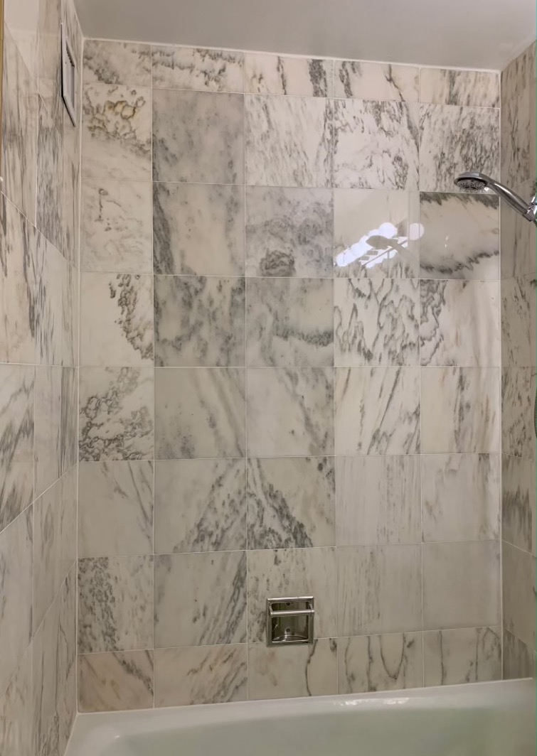 North Shore Towers Apt.