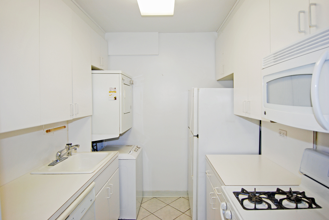 North Shore Towers apt.