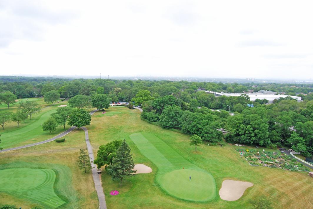 North Shore Towers 1 bedroom apt.