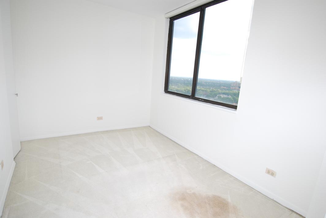 North Shore Towers Studio Apartment