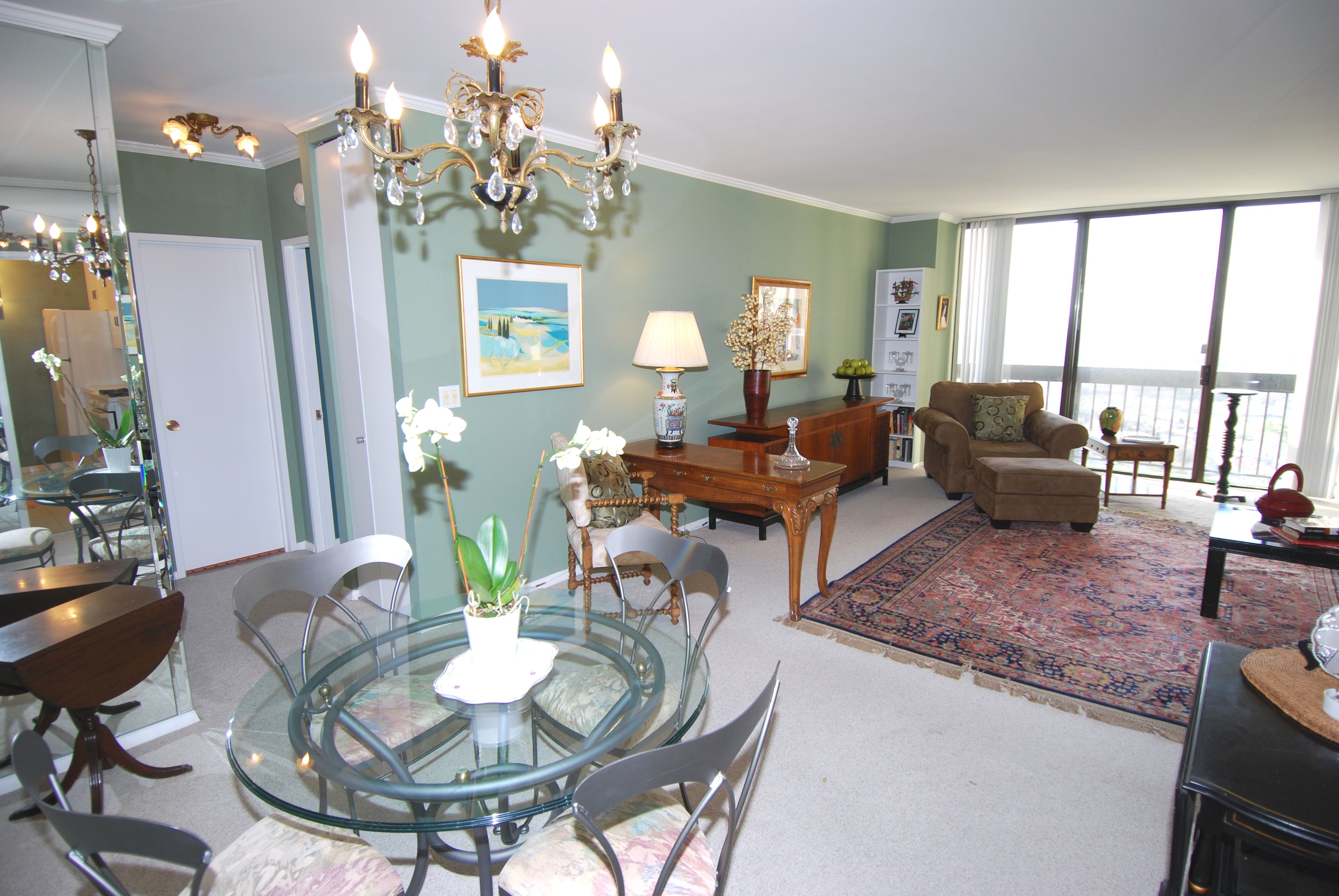 North Shore Towers Apartment