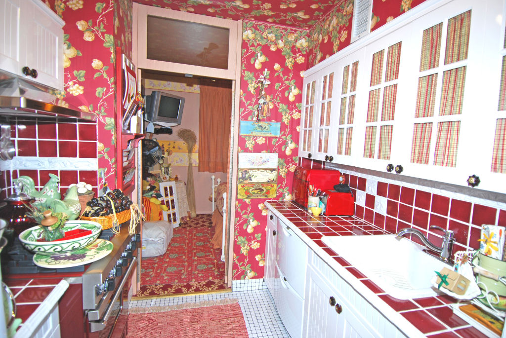 North Shore Towers Alcove Studio