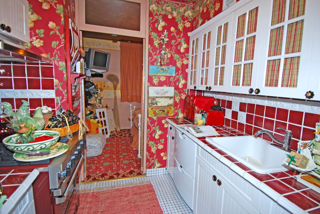 North Shore Towers Alcove Studio