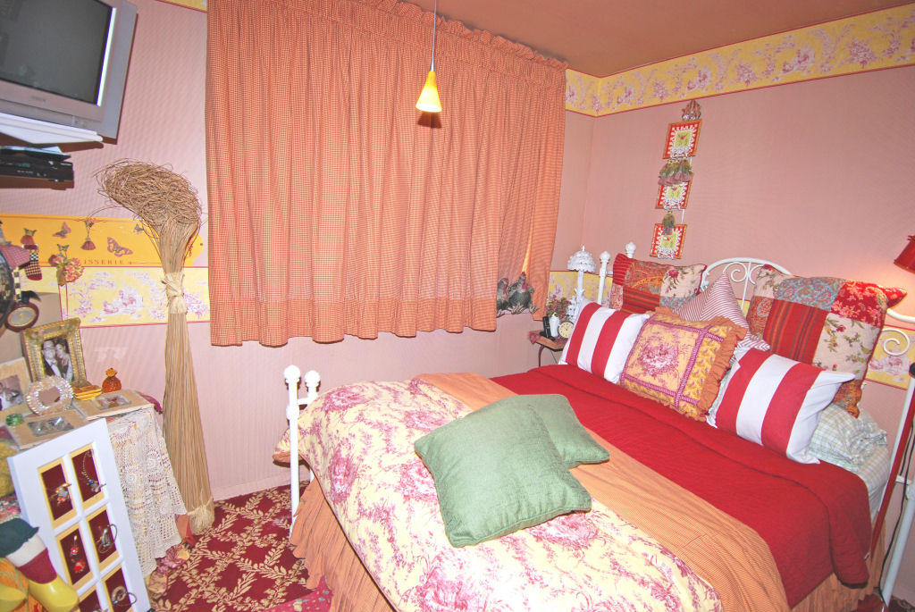 North Shore Towers Alcove Studio