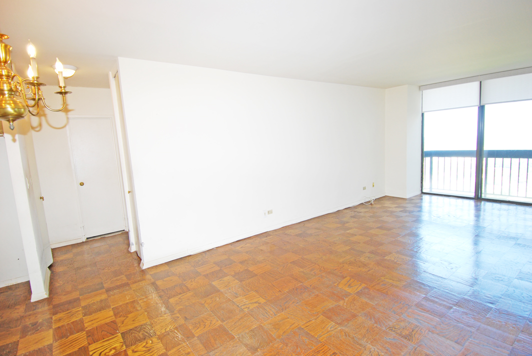 North Shore Towers 1 Bedroom Apartment