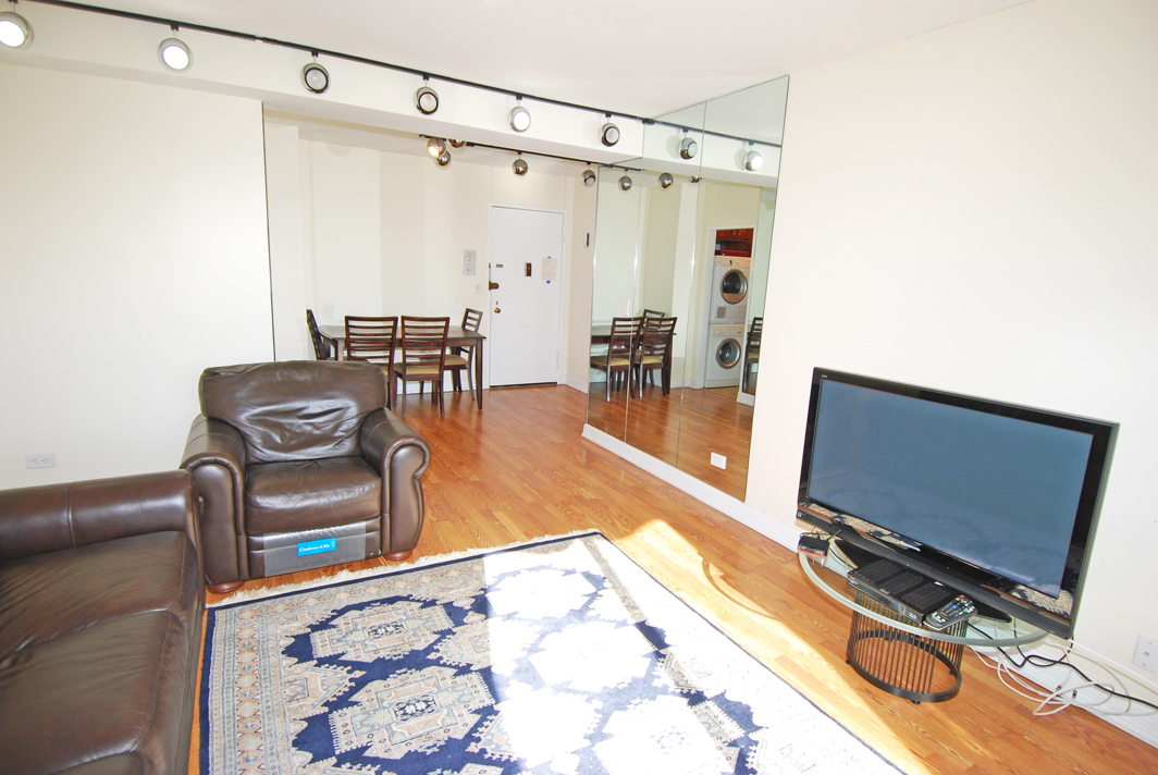 North Shore Towers 1 Bedroom Apartment