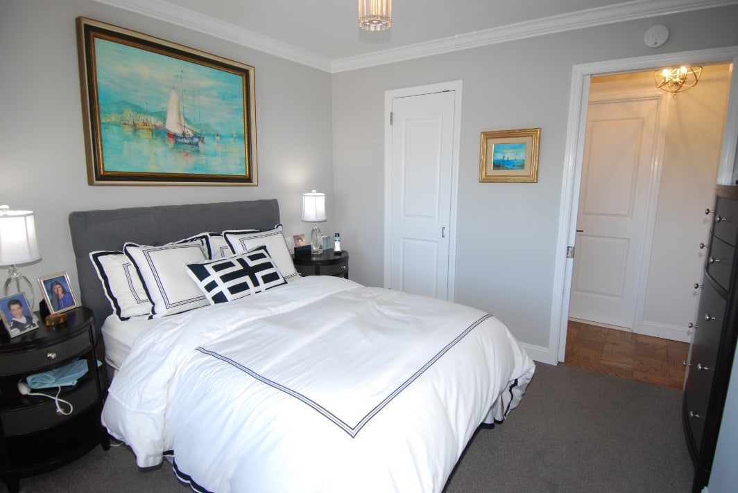 North Shore Towers Apt.