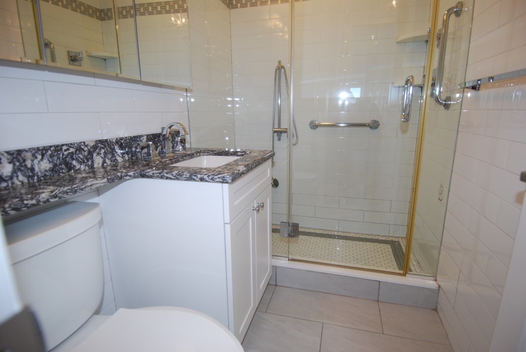 North Shore Towers Apt.