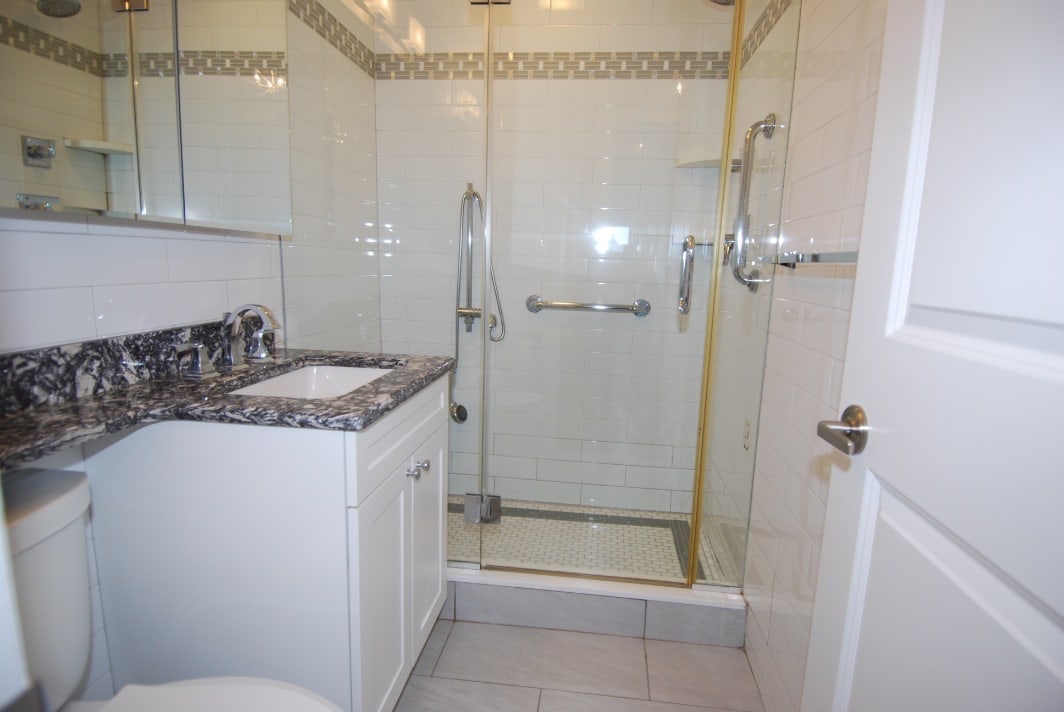 North Shore Towers Apt.