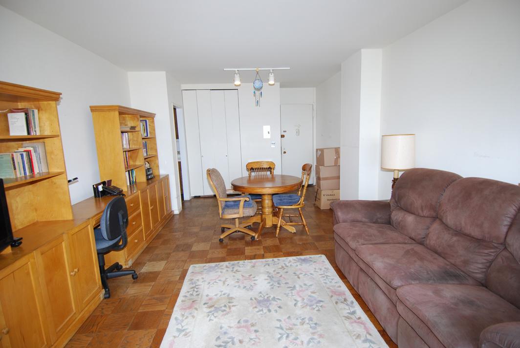 North Shore Towers Apartment