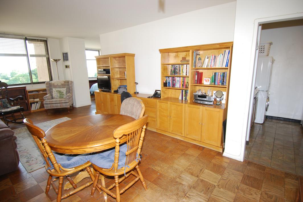 North Shore Towers Apartment