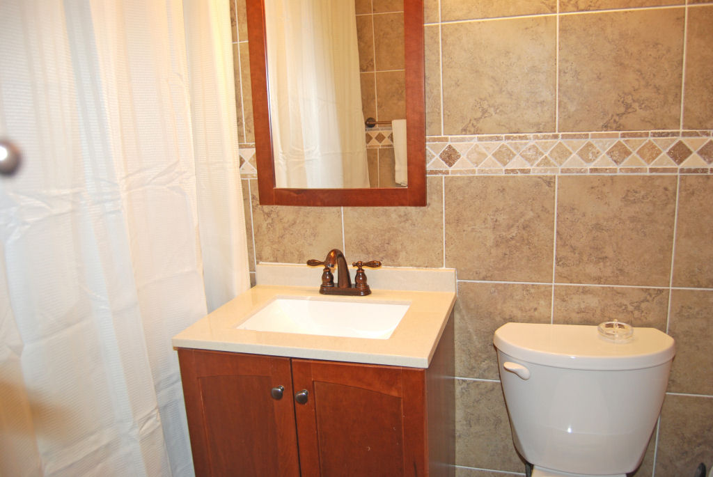 North Shore Towers 1 bedroom Apartment