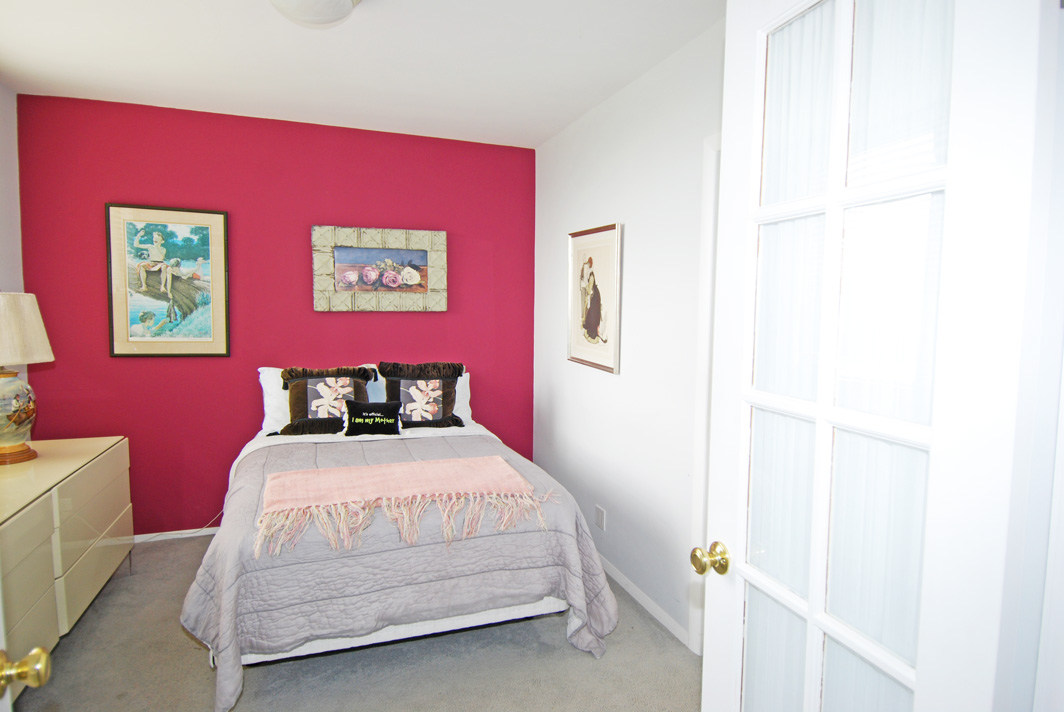 North Shore Towers Studio Apartment