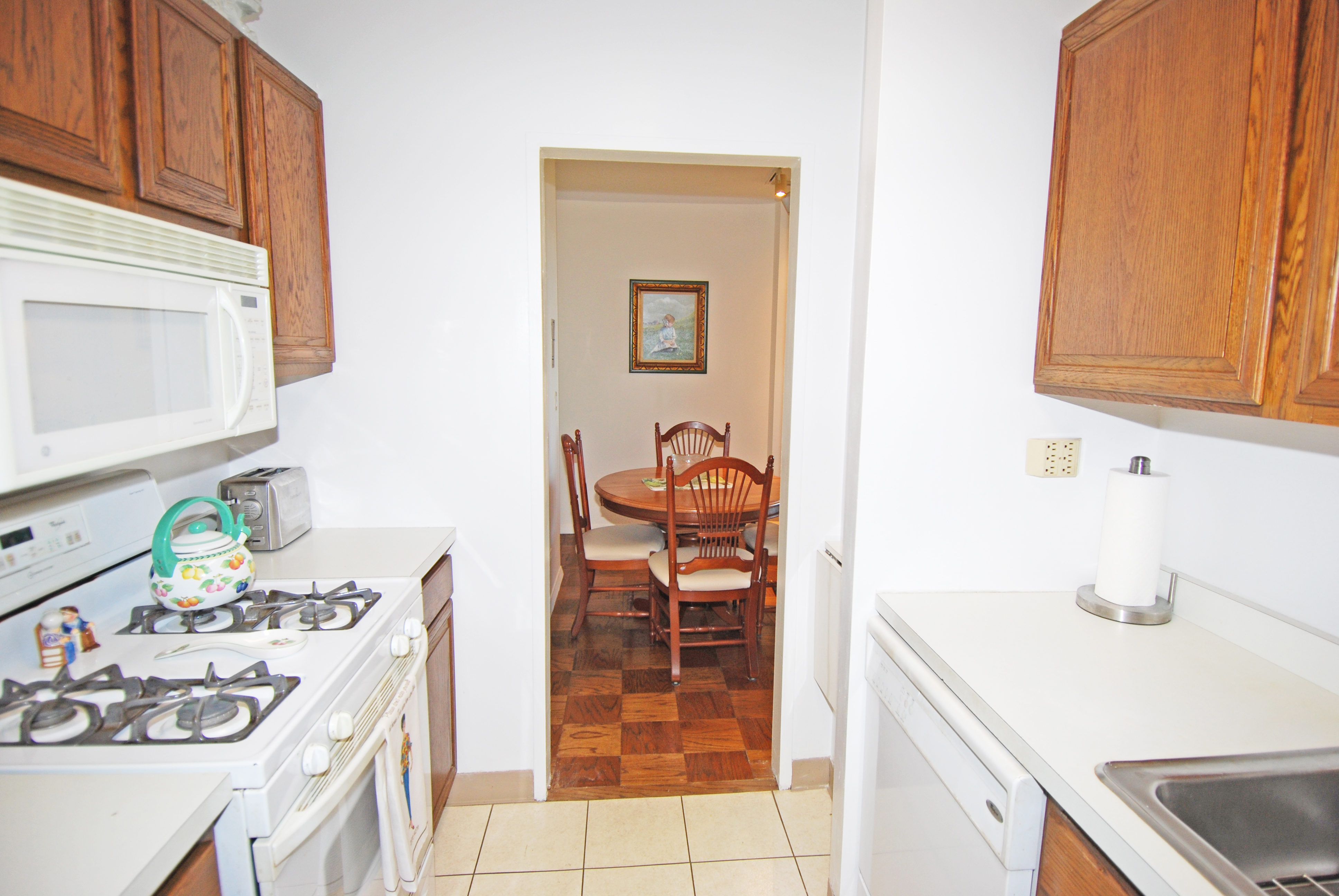 North Shore Towers Studio Apartment