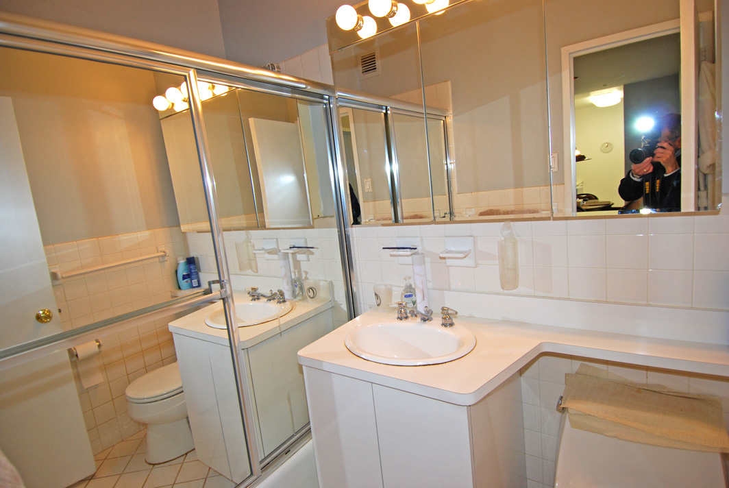 North Shore Towers Apt.