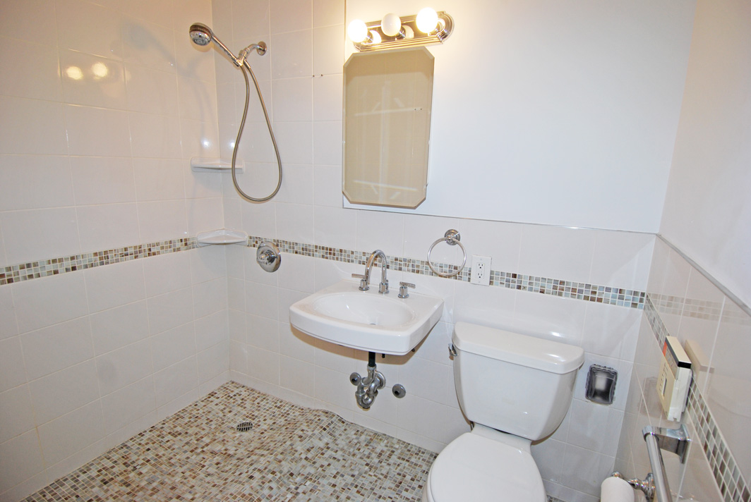 North Shore Towers Studio Apartment