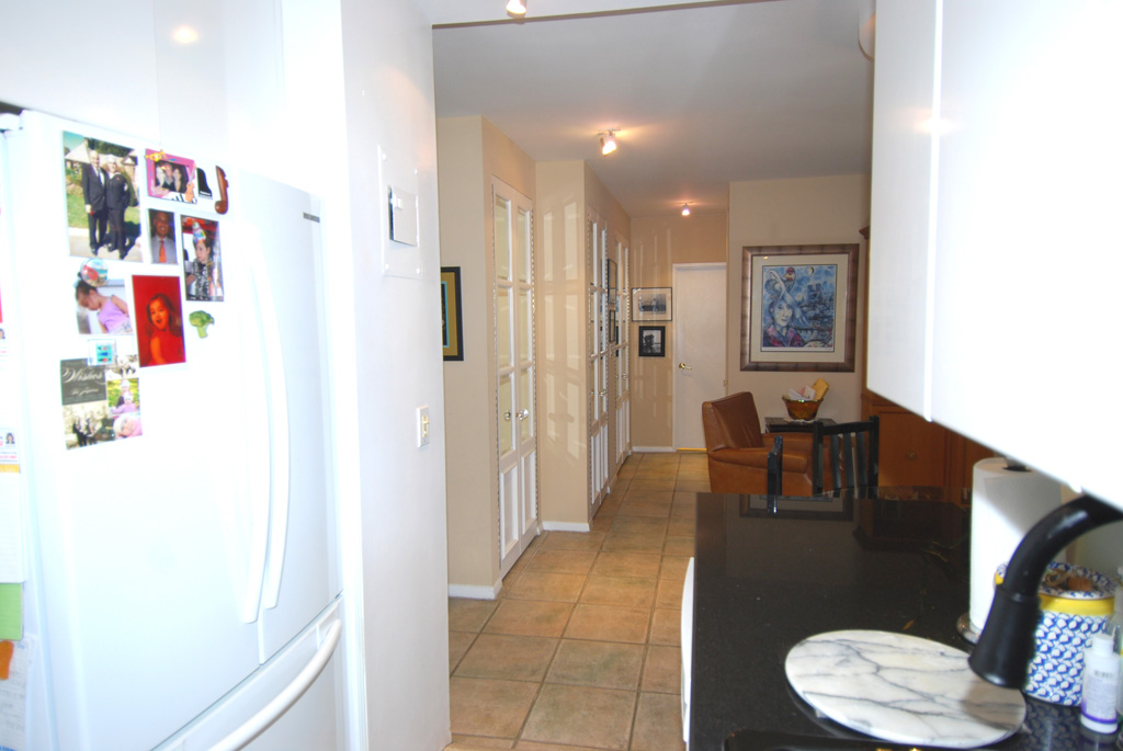 North Shore Towers 1 bedroom apt.