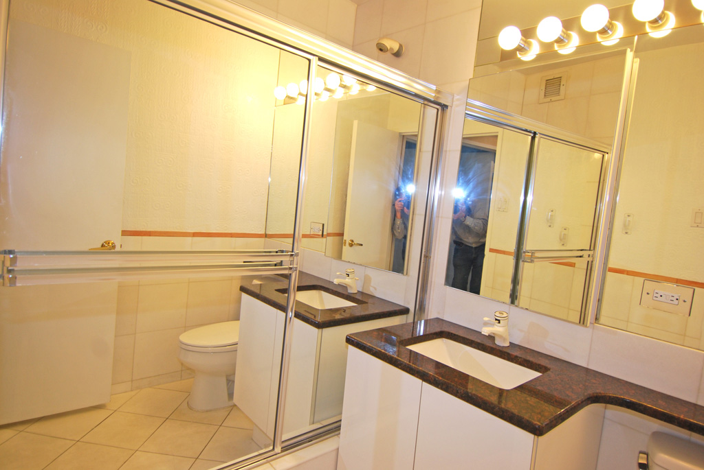 North Shore Towers 1 bedroom apt.